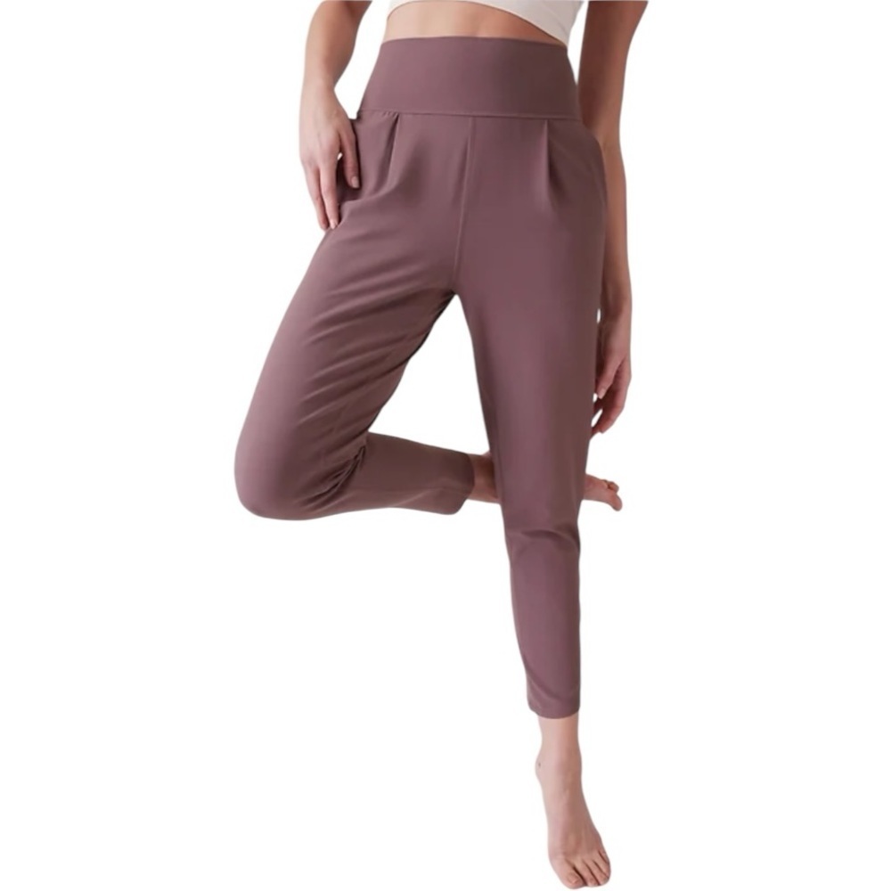 ATHLETA Elation Jogger Pants Size L Casual Athletic Mauve Purple